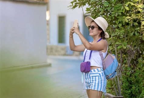 Can you wear shorts in the Middle East?