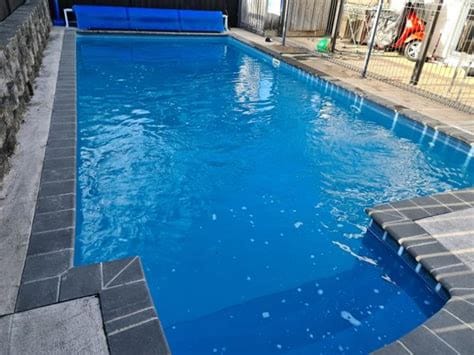 Do hotel valets pool tips?