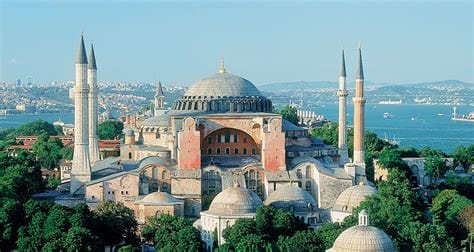 Is the Hagia Sophia the largest church?