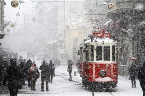 What month is the coldest in Istanbul?