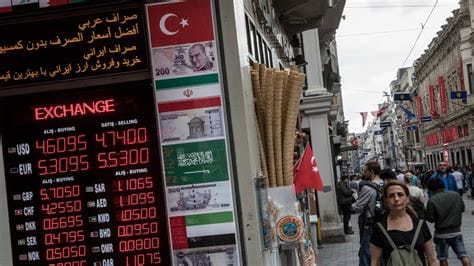 Where is currency exchange in Istanbul?