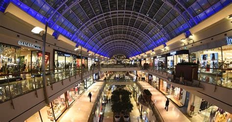 Where is high end shopping in Istanbul?