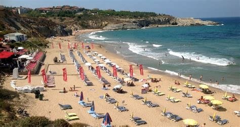 Are there beaches in Istanbul?
