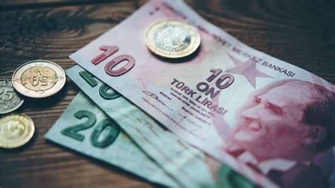 Do I need cash to travel in Turkey?