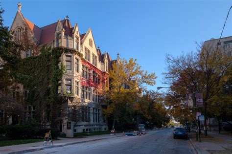 Does Chicago have a historic district?