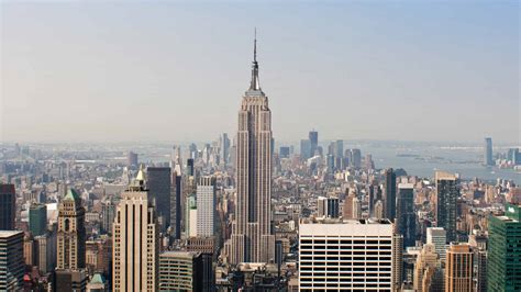 How much money does it cost to go up the Empire State Building?