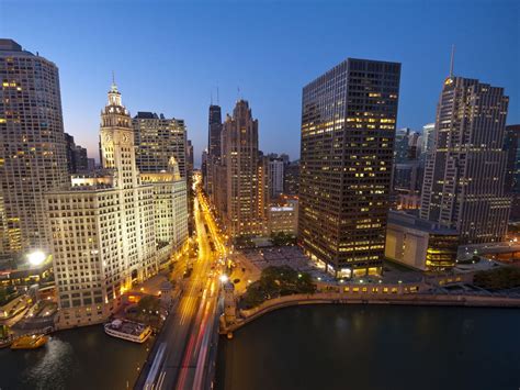 How safe is downtown Chicago?