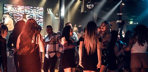 How to get hookups at nightclubs?