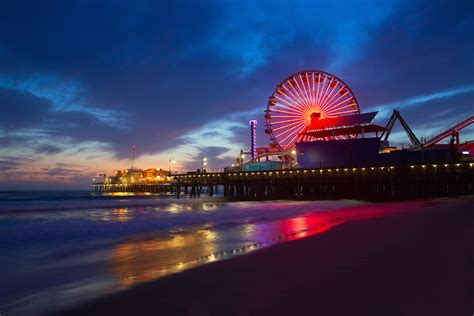 Is Santa Monica nice at night?