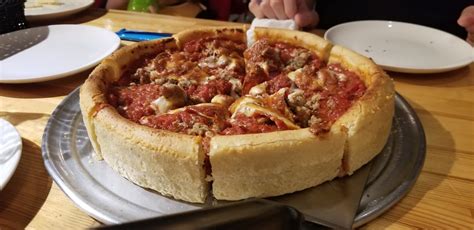 Was pizza invented in Chicago?