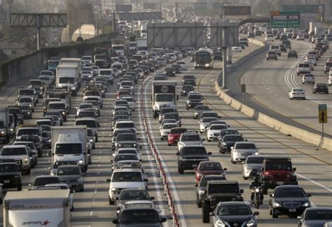 What city in California has the least traffic?