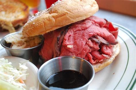 What is New York's most known food?