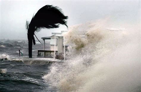 What is the number 1 worst hurricane in the US?