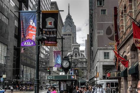What is the safest neighborhood in downtown Philadelphia?