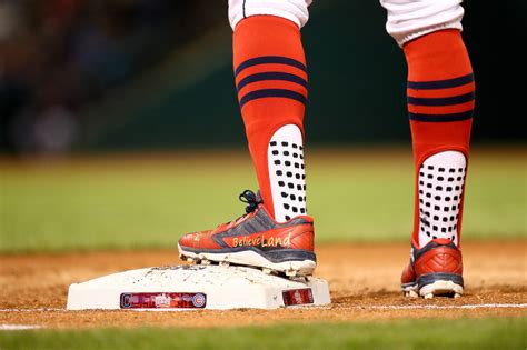 What shoes to wear to baseball game?