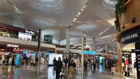 What to do with a 5 hours layover at Istanbul airport?