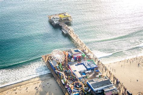 Why can't you swim at Santa Monica Pier?