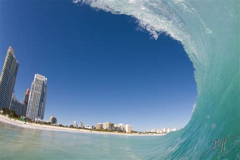 How big are the waves at Miami Beach?