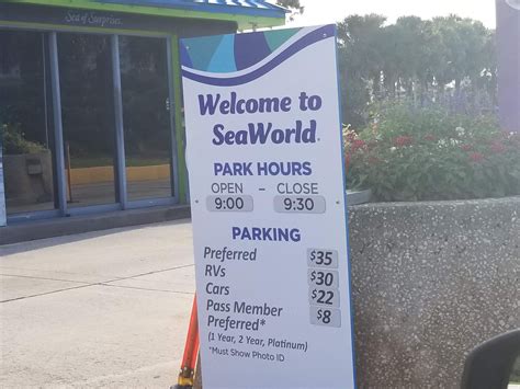 How much is parking at SeaWorld Orlando?
