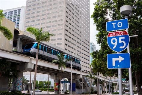 Is monorail free in Miami?