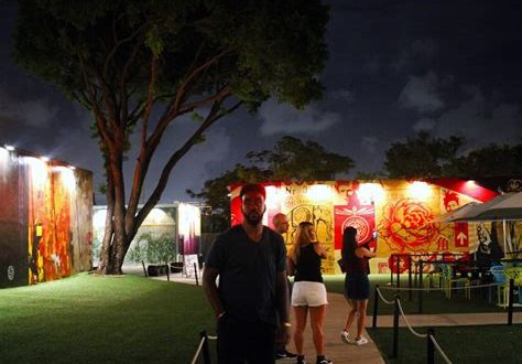 Is Wynwood good at night?