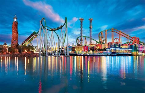 What are the best days to go to Universal Florida?