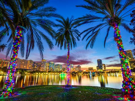 What month is best for Orlando Florida?
