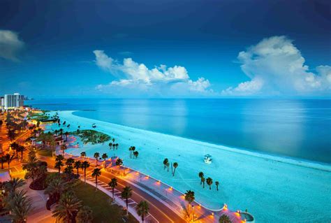 What month is best to stay in Florida?