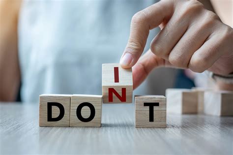What should you not do in an escape room?