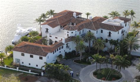 Where did Kardashians stay in Miami?