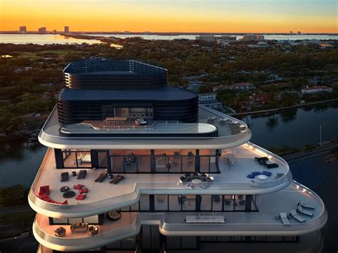 Why are houses in Miami so expensive?